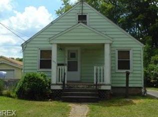 151 Clinton Ave, Elyria, OH