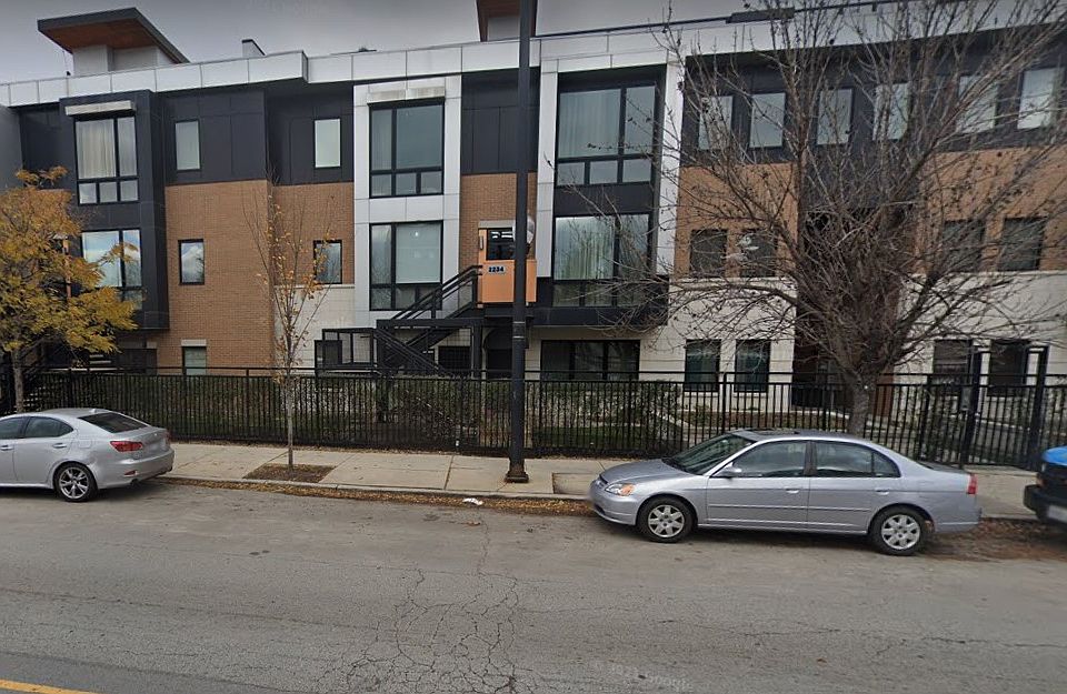 1st image of 2234 W Madison St Unit 302