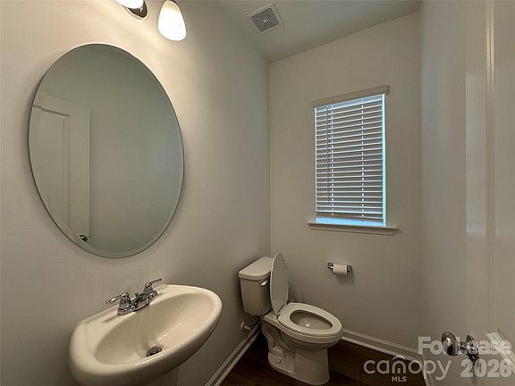 3rd image of 13010 Rover St