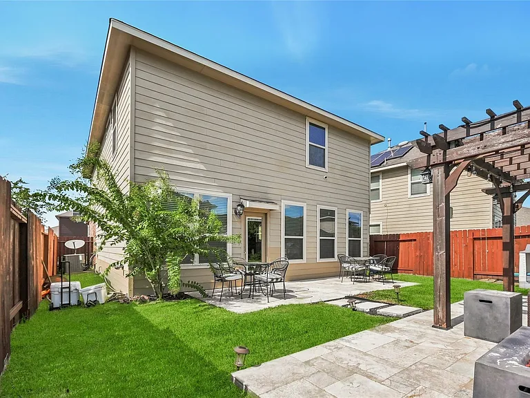 3418 Bainbridge Hill Ln — Photo 24