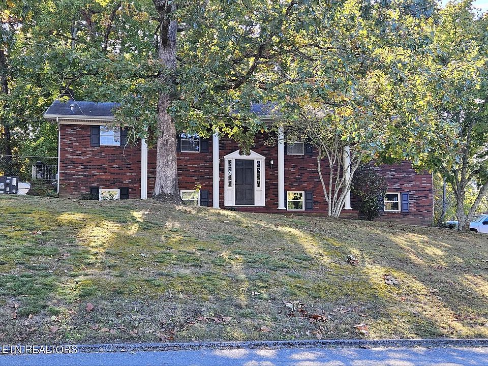 1st image of 8009 Berkshire Blvd