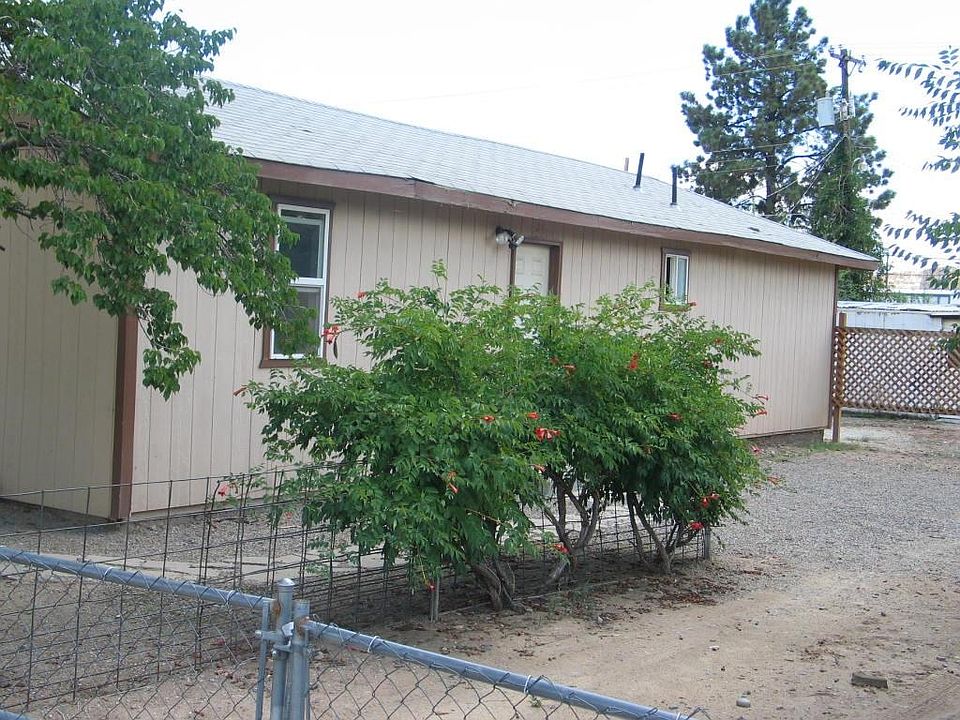 1st image of 611 W Animas St
