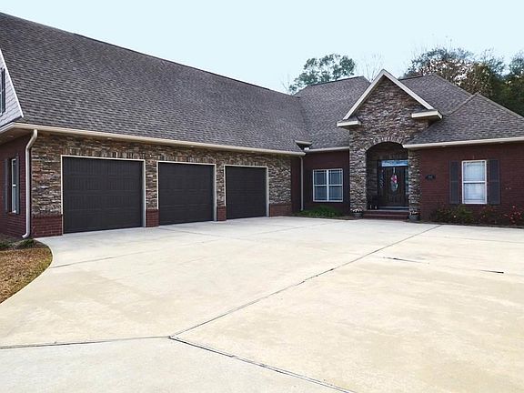 3rd image of 5912 Dahoon Dr