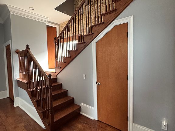 3rd image of 1300 Magazine St #201