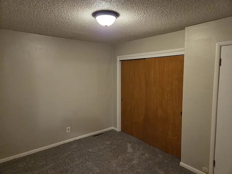7814 W Quail Ln — Photo 28