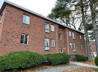 33 Bennett Dr #10, Stoughton, MA 02072