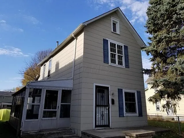 1595 S 4th St photo 1