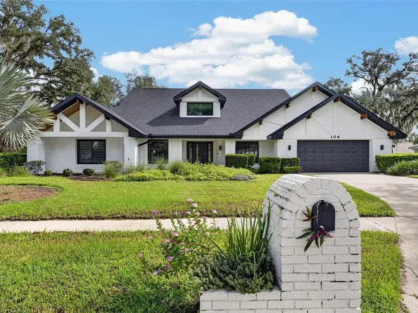 104 BARRINGTON DRIVE, BRANDON, FL 33511