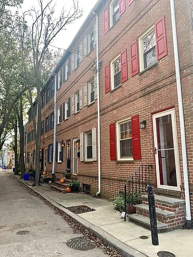 838 Kater St Photo 1