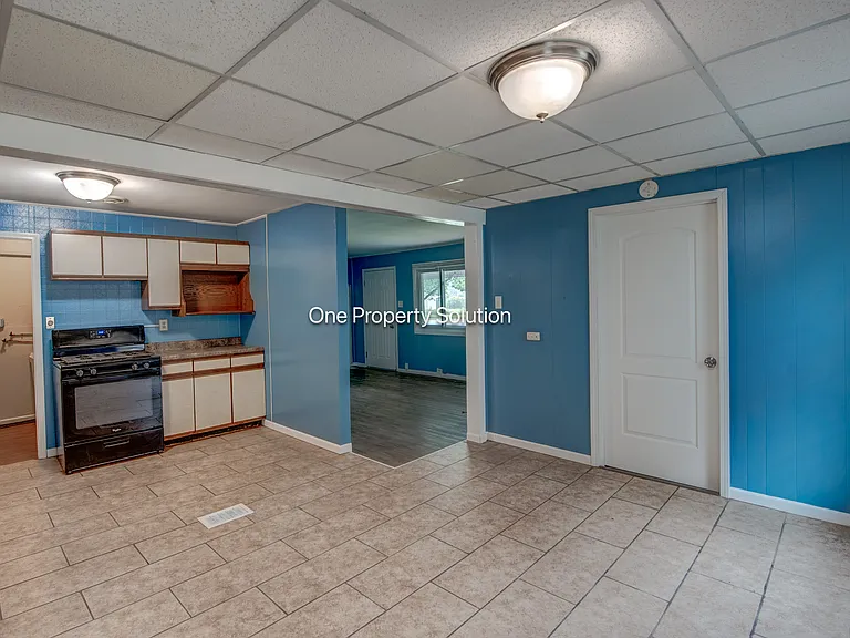 7611 Northcote Ave — Photo 19