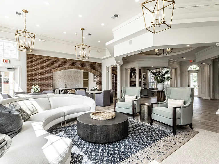 1411 Fairfax Manor Dr — Photo 38