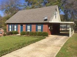 1209 Camellia Woods Ct, Prattville, AL 36067