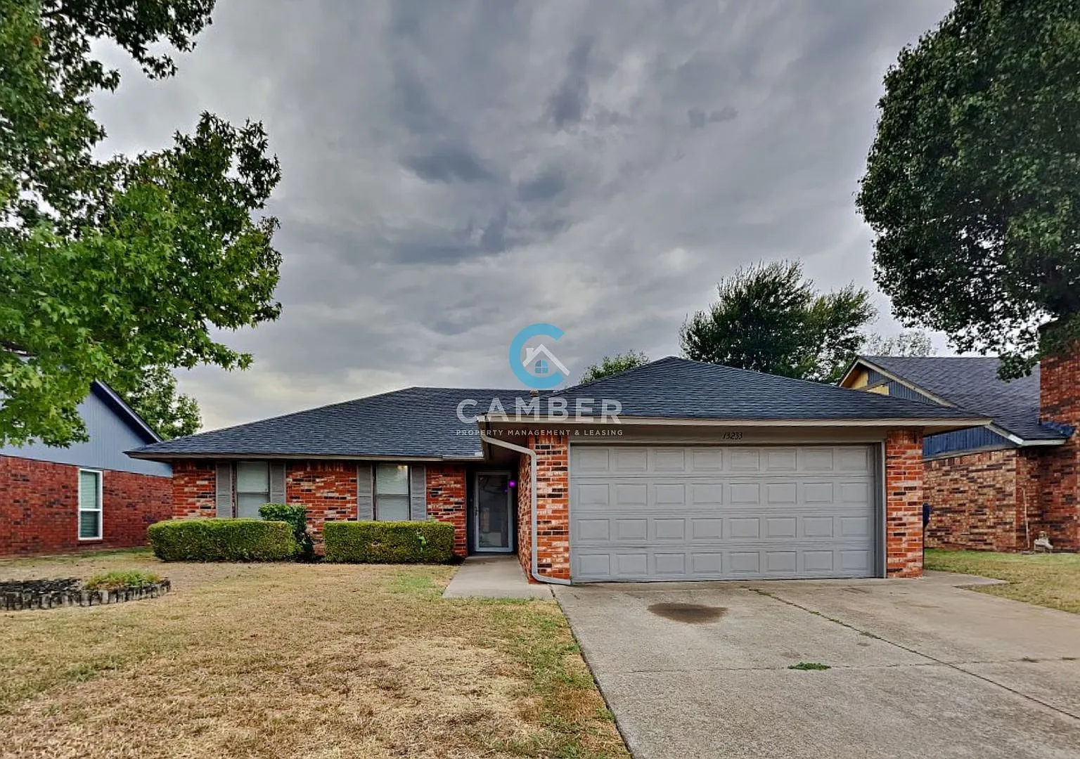 Beautiful 3 Bed 2 Bath Home in Moore Schools — Photo 2