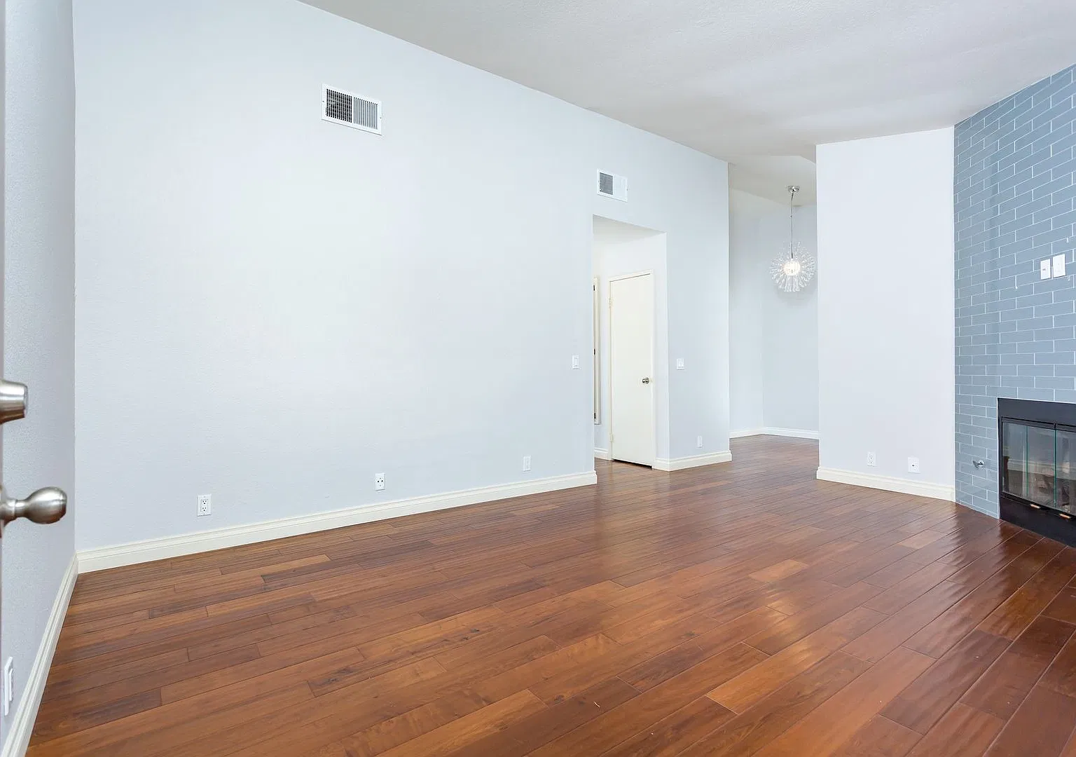 4666 Utah Street — Photo 4