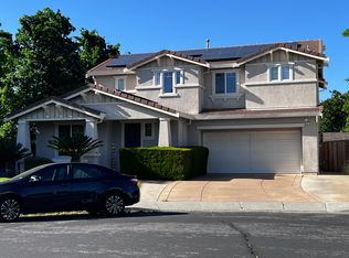 318 Dale Ct, Vacaville, CA 95688