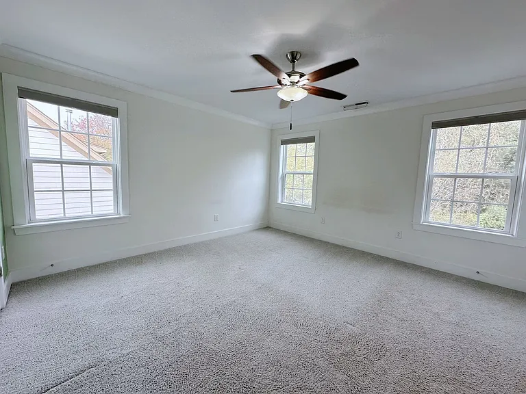 309 Lyric St — Photo 31