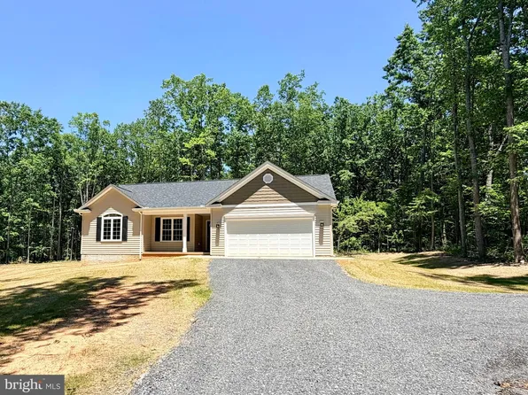 12210 Autumn Ridge Ln, Unionville, VA 22567