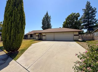 872 S Quince Ave, Bloomington, CA 92316