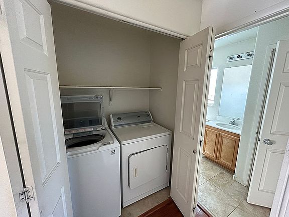2nd image of 1150 Orange Meadow St