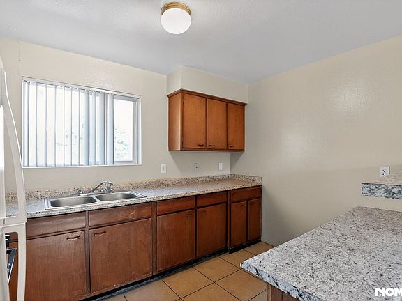 3rd image of 6502 N 17th Ave APT 205