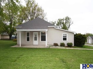 805 Locust St, Panama, NE 68419