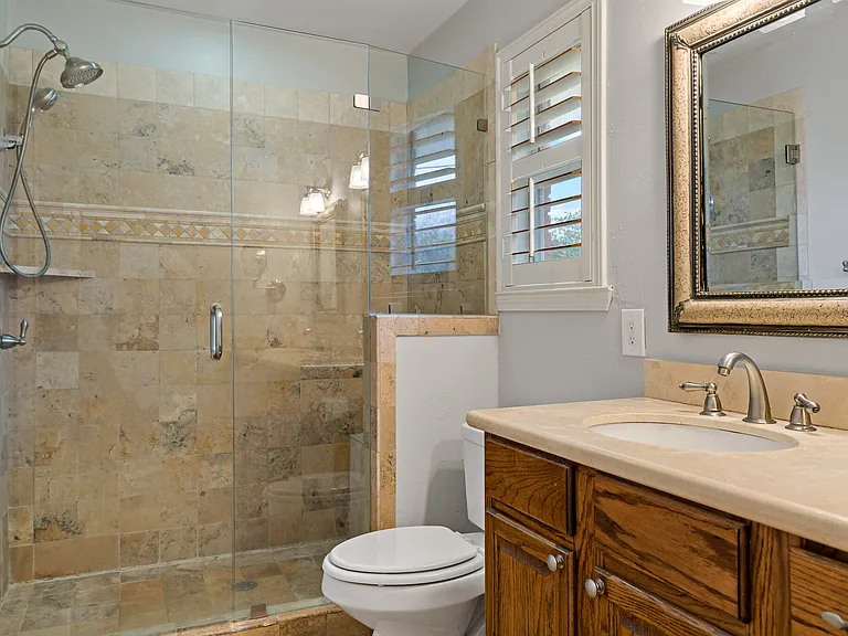 10141 Fieldfare Ct — Photo 11