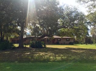 107 Walker Rd, Crescent City, FL 32112