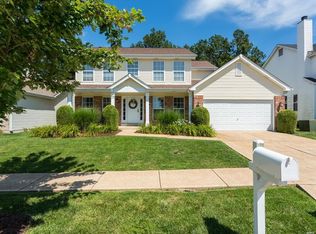 2562 Grover Ridge Dr, Grover, MO 63040