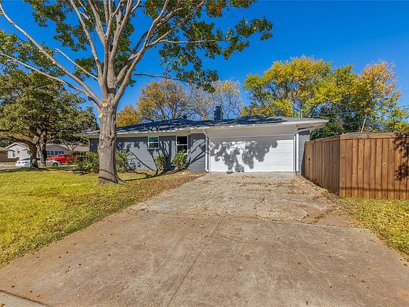 3rd image of 10804 Beauty Ln
