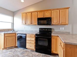 1460 Greyson Ln, North Liberty, IA 52317
