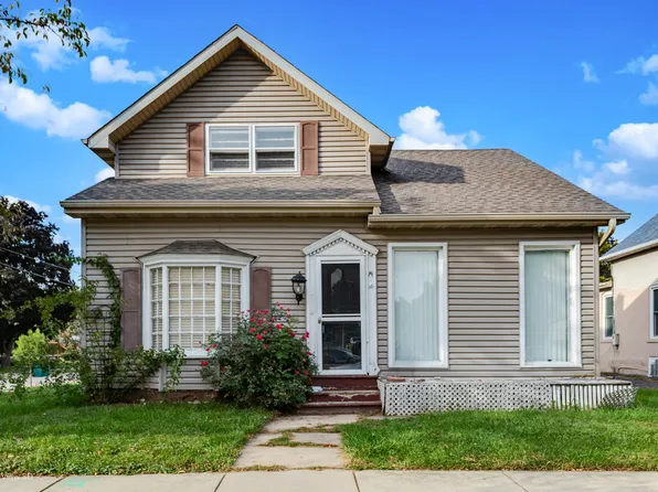 817 Oneida St, Joliet, IL 60435