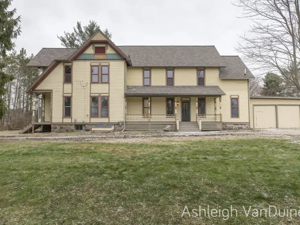 14312 8th Ave, Marne, MI 49435