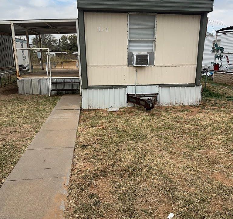 1st image of 514 W 55th St