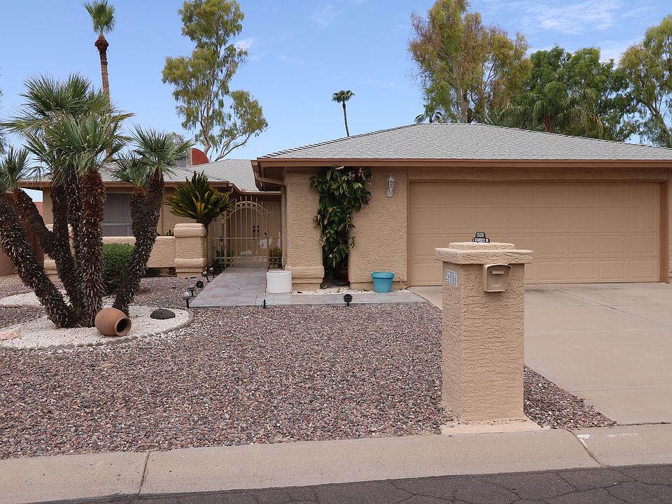 1st image of 26006 S Cedarcrest Dr