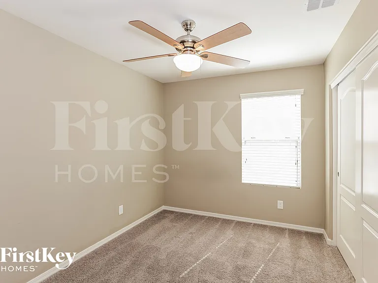29079 N 124th Dr — Photo 12