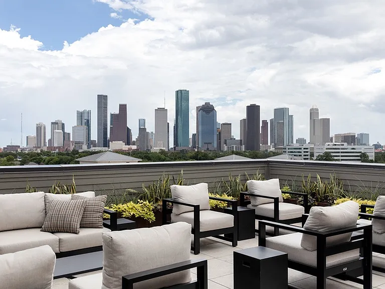 Rooftop Terrace + Club with Houston Skyline View + Entertaining Kitchen