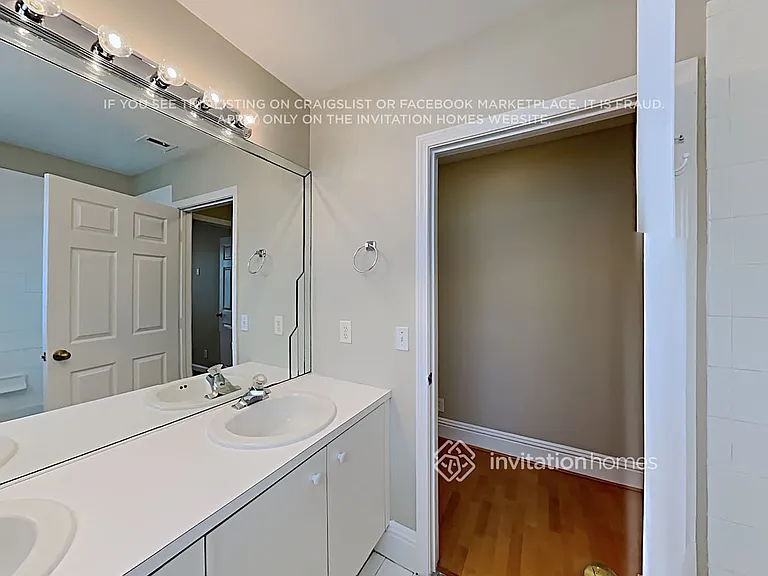10338 NW 7th St — Photo 11