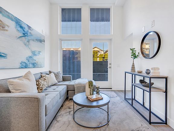 3rd image of 8605 Laurel St #1425269