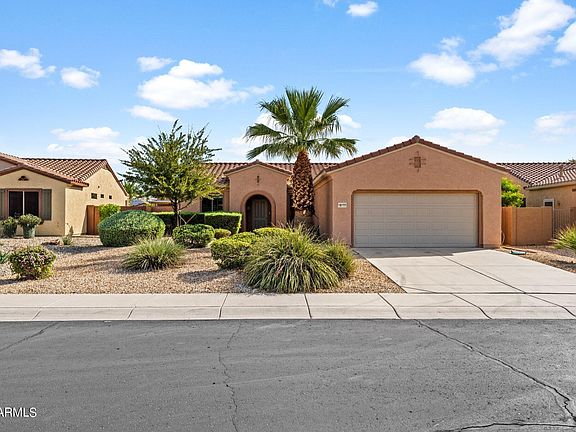 3rd image of 16450 W Chuparosa Ln