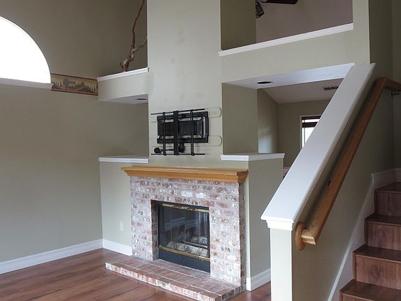 3rd image of 13706 SE 35th St