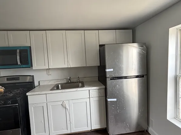 131 La Monte Ave #B, Bound Brook, NJ 08805