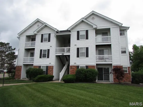 16538 Victoria Crossing Dr Unit A, Grover, MO 63040