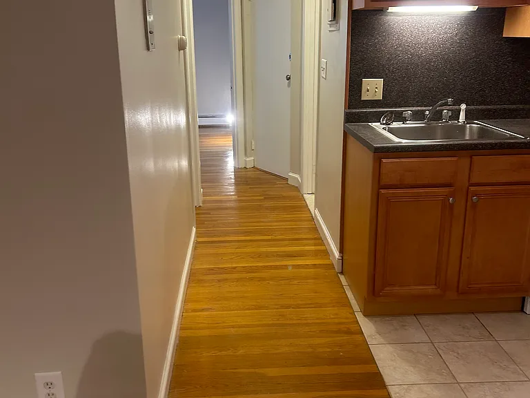 80 Sylvan St #11 — Photo 8
