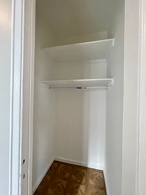 Rented by EXR | media 7