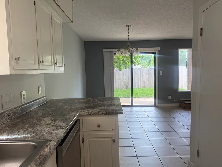 7243 Dogwood Terrace Dr #A — Photo 5