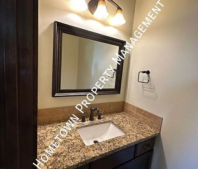 4047 Legacy Dr NE #GUEST HOUSE — Photo 11