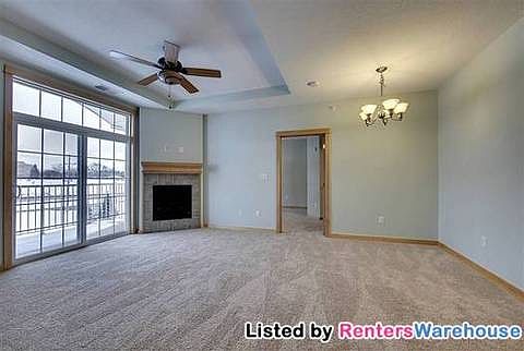4th image of 14937 60th St N Unit 303