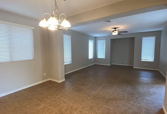 3rd image of 417 E Cactus Wren Dr