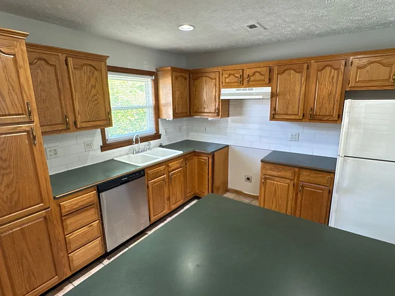 5321 Juanita Ln — Photo 29