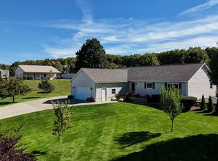 947 Prairie Ln SW, Kalkaska, MI 49646